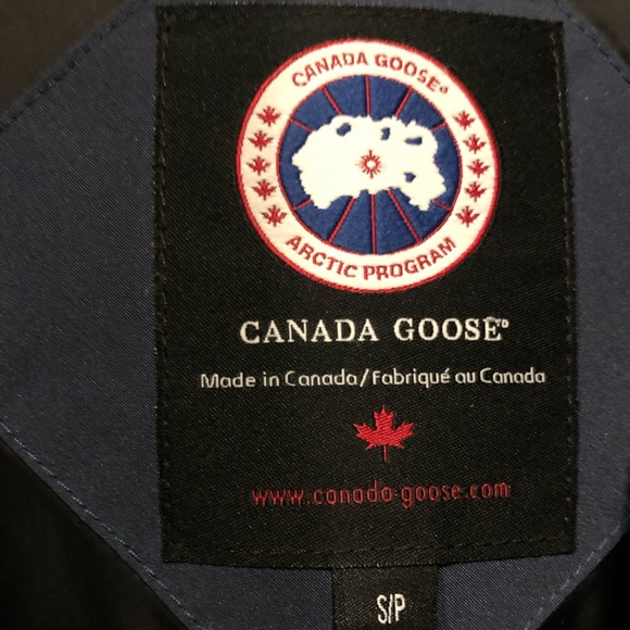 Canada Goose Banff Parka - Picture 2 of 7